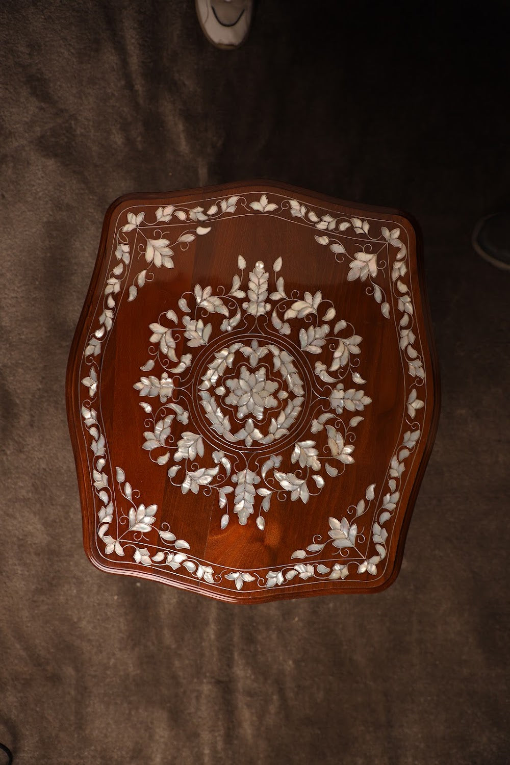 Istanbul Collection Table