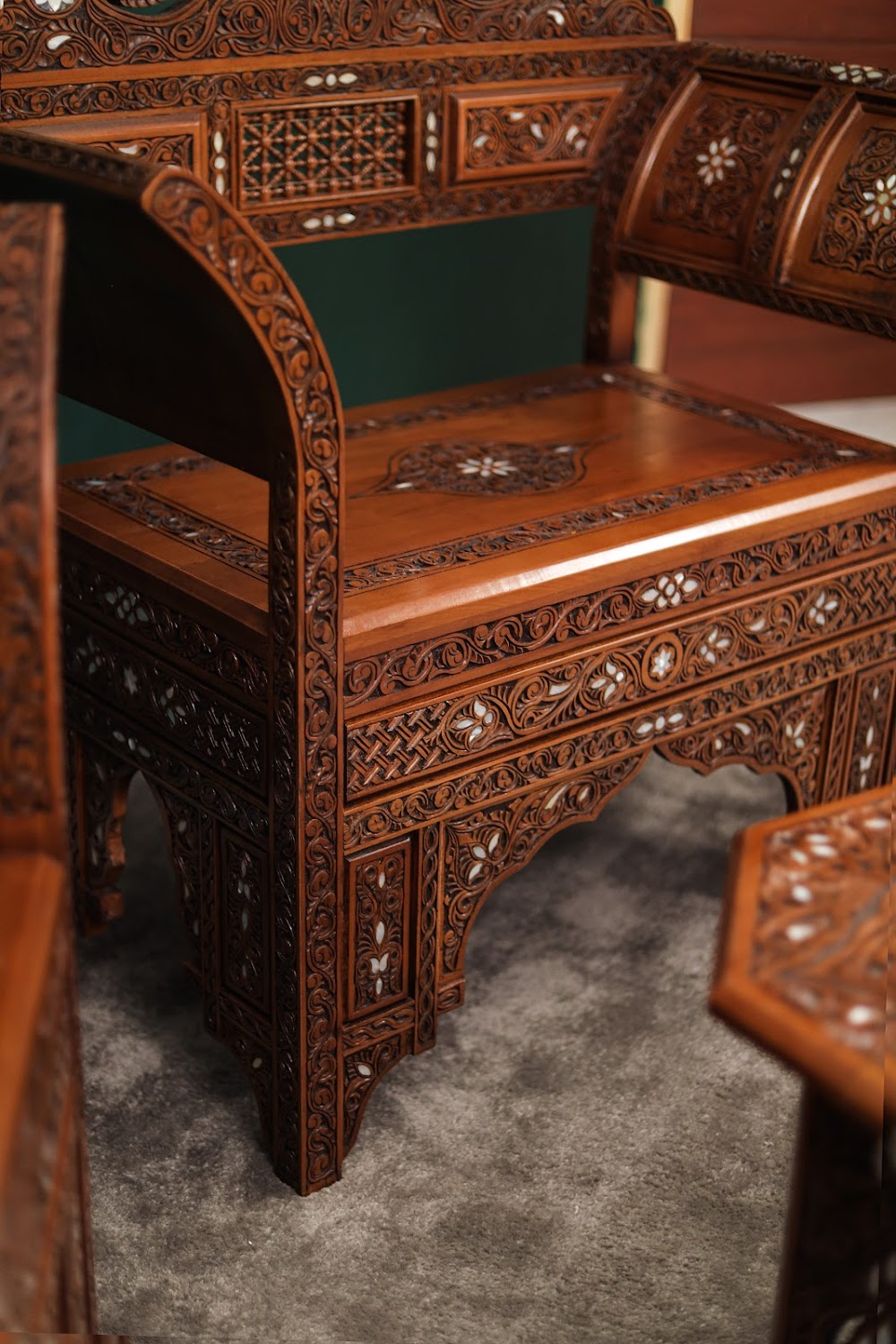 Fatimi Collection chairs