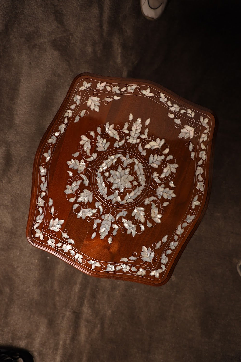 Istanbul Collection Table