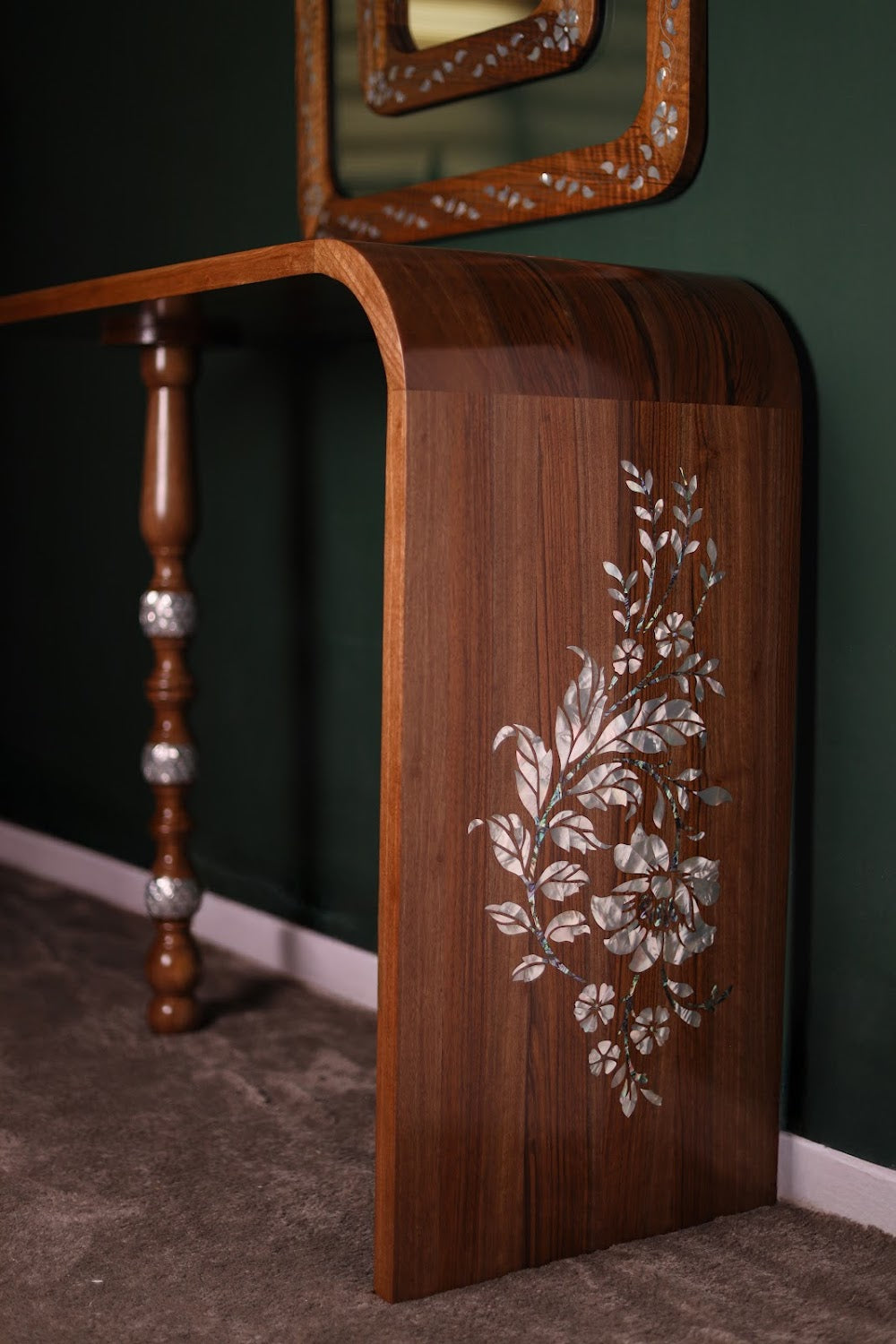 Handmade Decorative Mirror and console Set with Mother of Pearl Inlay | Zahra Collection