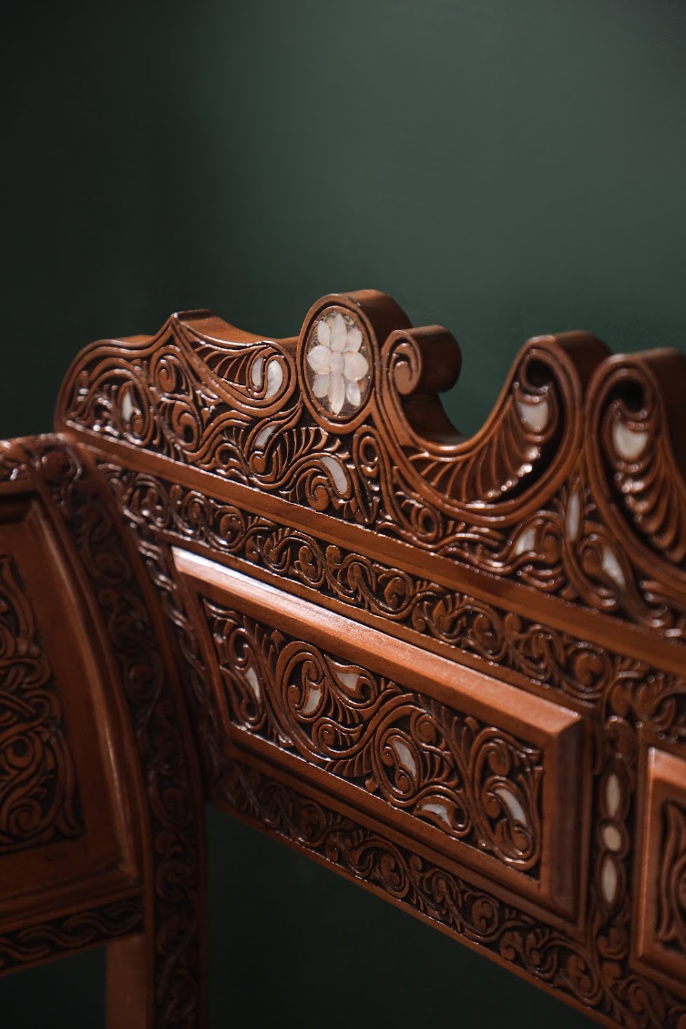 Fatimi Collection chairs