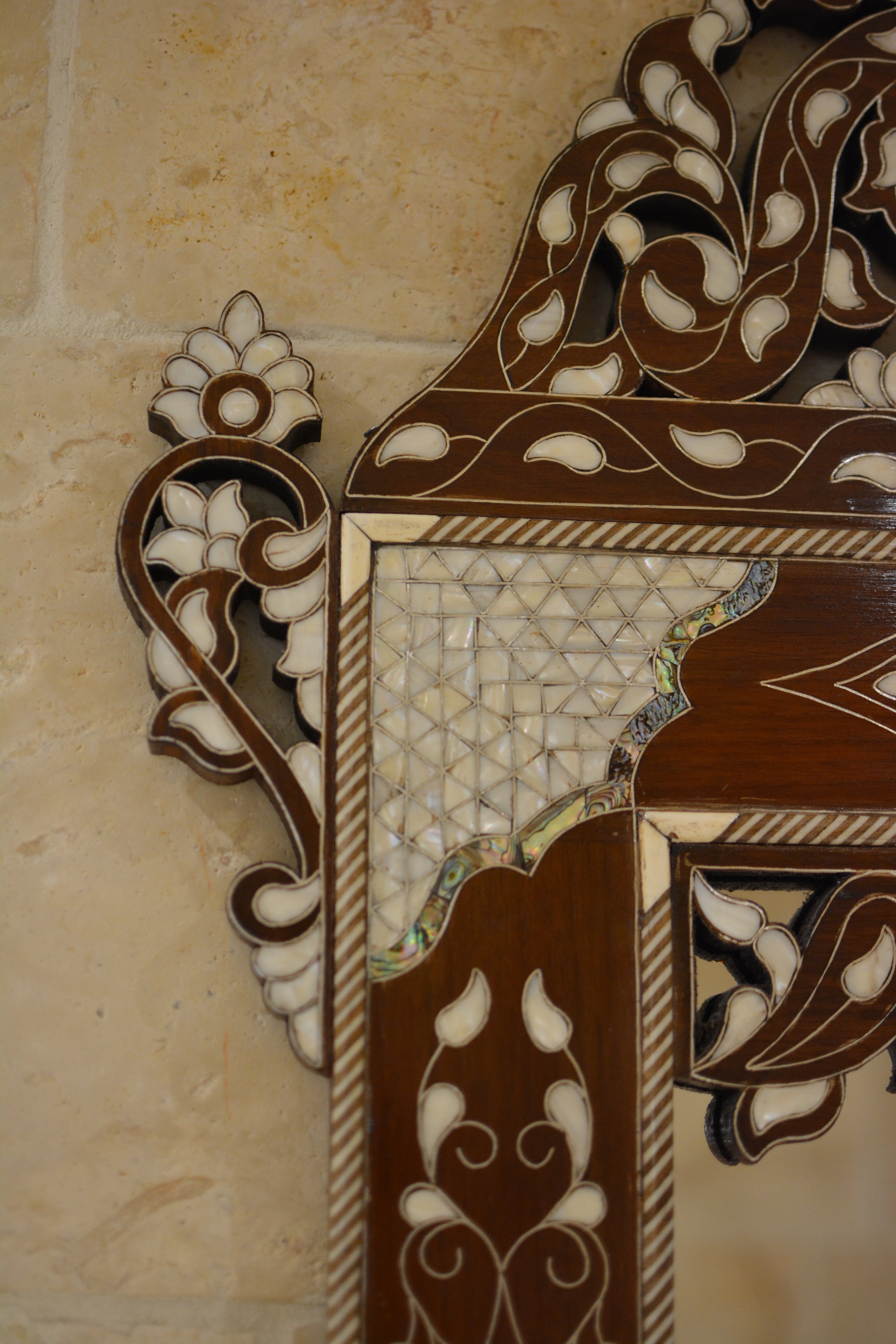Qissa Collection Console and Mirror