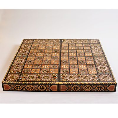 ⁦Backgammon & Chess | Finest Wood & Lined by Natural Seashell⁩ - الصورة ⁦4⁩
